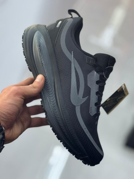 نايك اصلي اسود - VOMERO 18 GTX